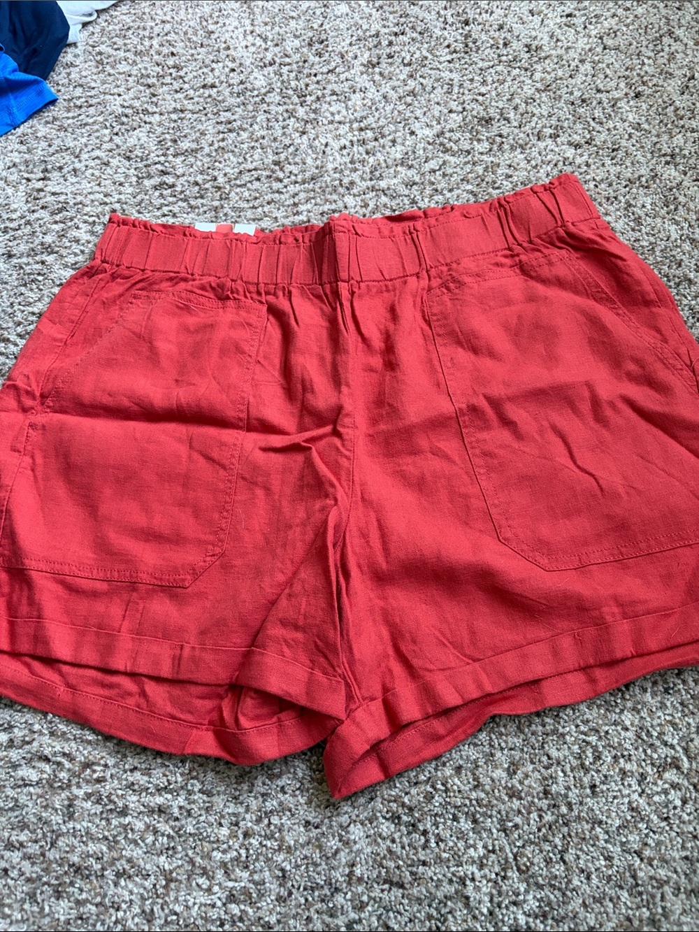 Briggs New York Women's Red High-Waist Elastic Shorts